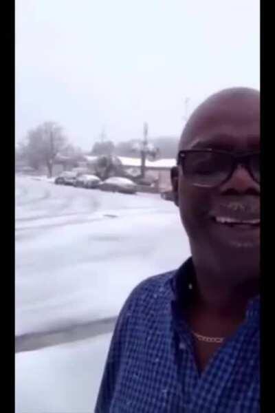 Untrained meteorologist reporting on the snow