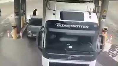 SLPT: prevent your car from getting scratched