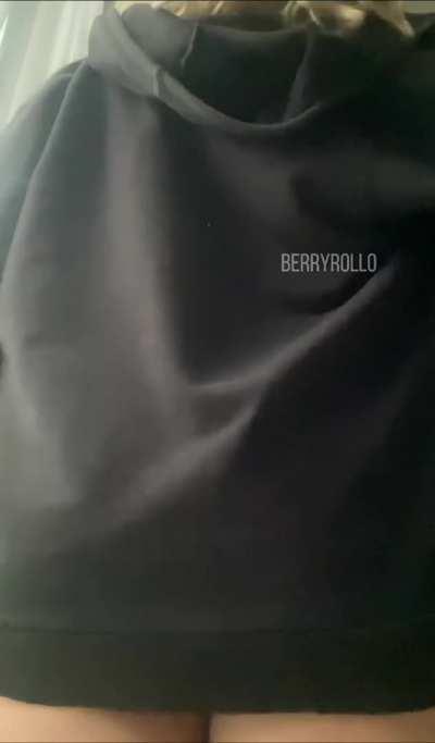 small tits, fat pussy 🐱