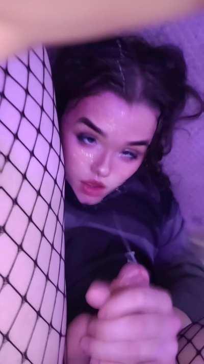 I fucking love being an absolute mess🥵