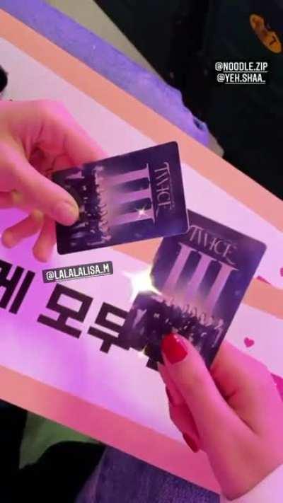 211226 Min.nicha Instagram Story Update - (G)I-DLE Minnie, Miyeon, Shuhua and Blackpink Lisa attended TWICE’s concert together today!