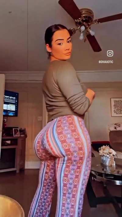 Love These Type of Leggings 