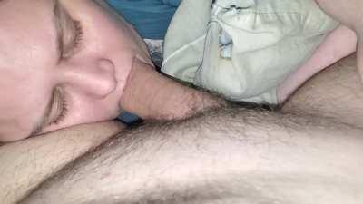 Volume up 😇 perfect cocksucker wifey