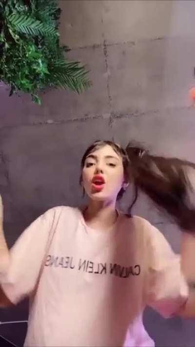 Diana Zambrozuski e Nyvi Estephan