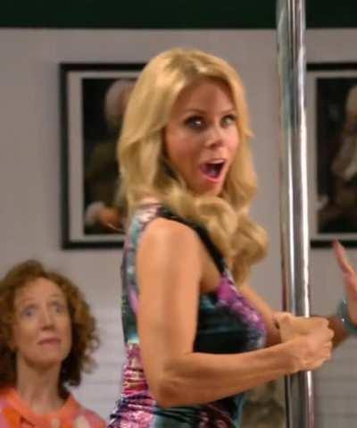 Cheryl Hines shows off her Milf booty.