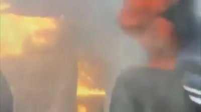 Подожгу эту бумажку в тачке