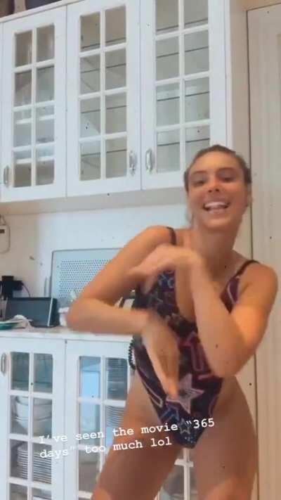 God what a body she has