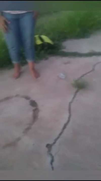 latina foot model walks on hot flames: Full video