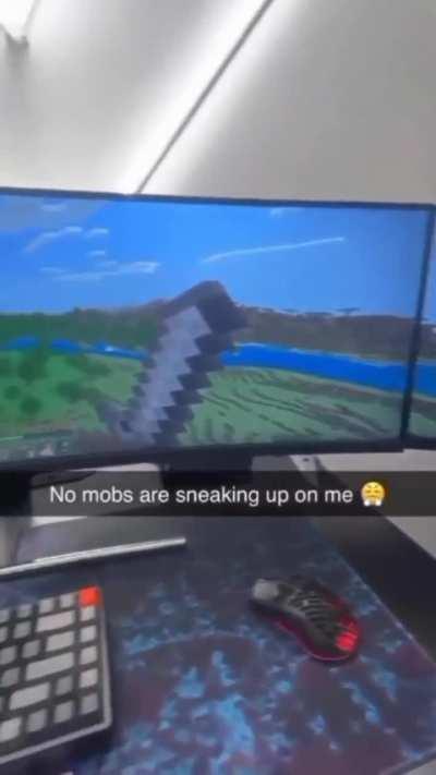 very long computer xd ð¤¯