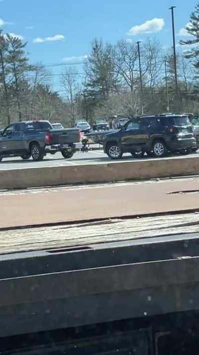 Idiot doesn’t know how to drive with a trailer