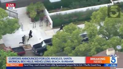 LAPD chases and tackles a looter in Hollywood