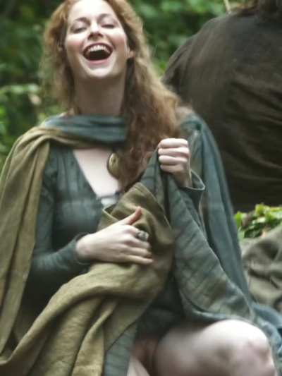 Esmé Bianco in 'Game of Thrones' S01E06 (2011)