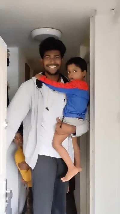 Casetoo find a reason to win car vs car (by selling his kids 🤡🤡)