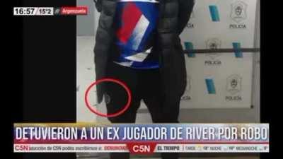“El era de River ¿Pero cuando iba a afanar que se puso? Pantalón de Boca. Vestimenta oficial de los pibes chorros”. Jorge Rial en C5N