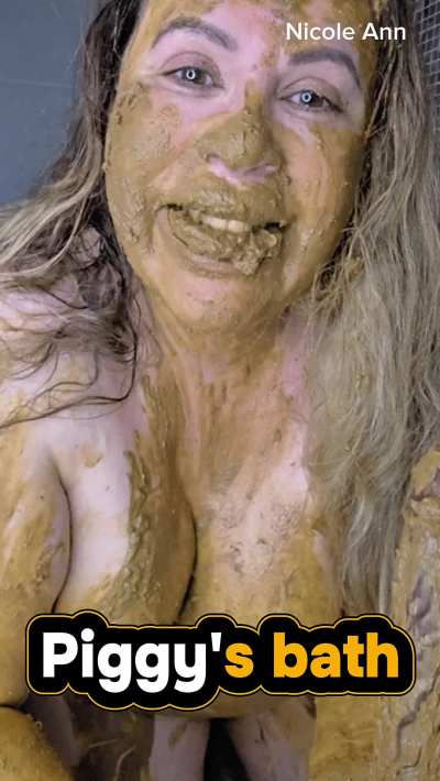 Bbw Nicole going dirty in the bathtub! (F)