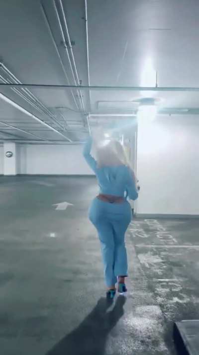 M. Mills weight gain has be everything 😈