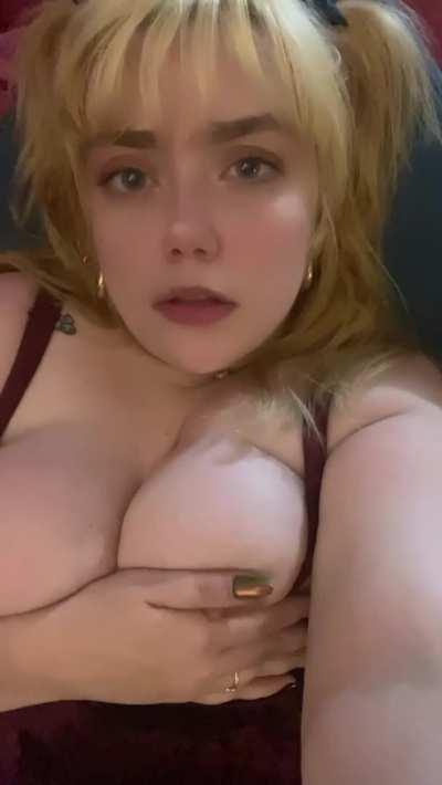 let me suck you off under your desk ❤️