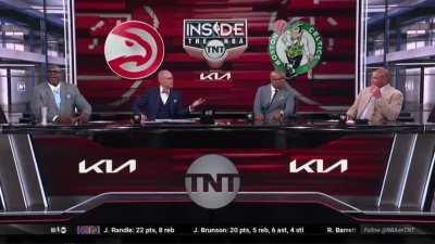 [Highlight] NBA on TNT clowning Derrick White