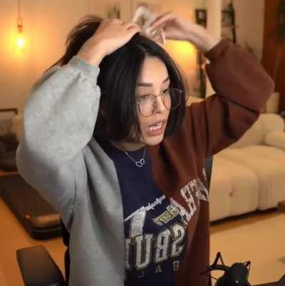 Rae in gym shorts 😍