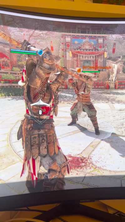 Instead of parrying, my character does a heavy attack