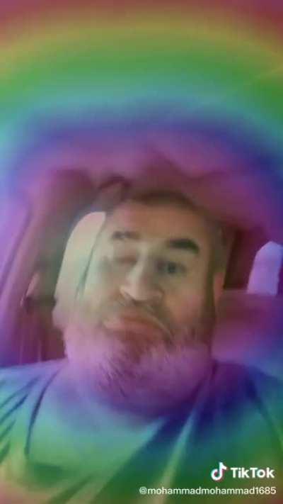 Mohammad vibing meanwhile a dad and his child are arguing in the background