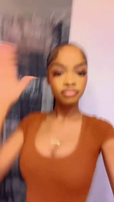 Petite fine shi fat 🐱😮‍💨