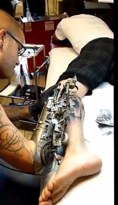 Tattooist Cyborg.