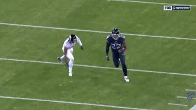 [Highlight] NFL's Greatest Moments of the 2010s: Derrick Henry's 99 yard TD run against the Jaguars makes him only the second player in NFL history with a 99 yard run. (2018 Week 14)