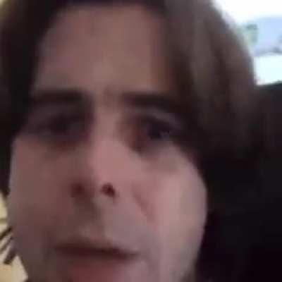 Sabes lo turbio que es cuando hasta dross esta llorando