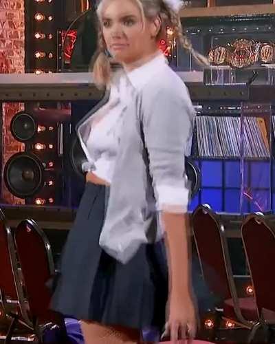 Kate Upton showing off