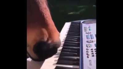 Rare footage of Mike Garson recording his solo for “Aladdin Sane” (1973)