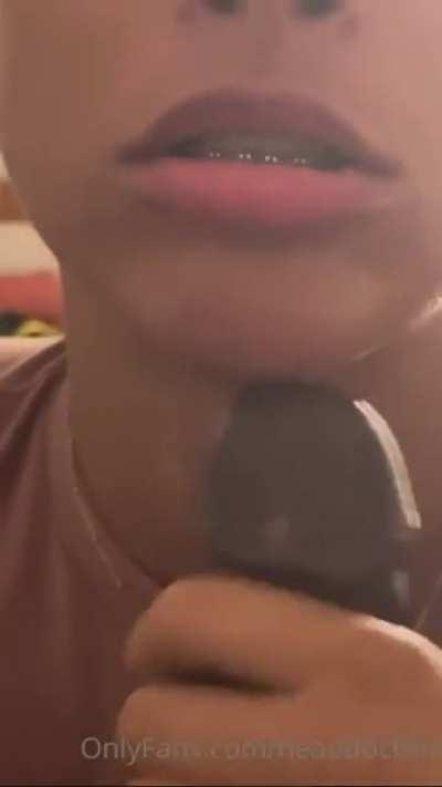 r/BestofNecks Lounge