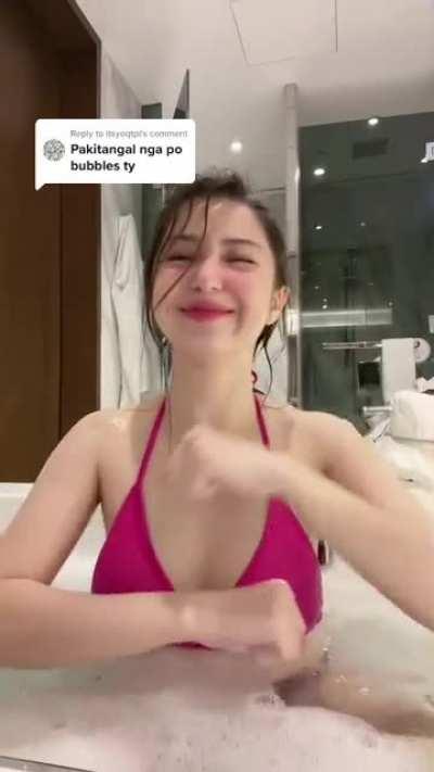 Donnalyn Bartolome