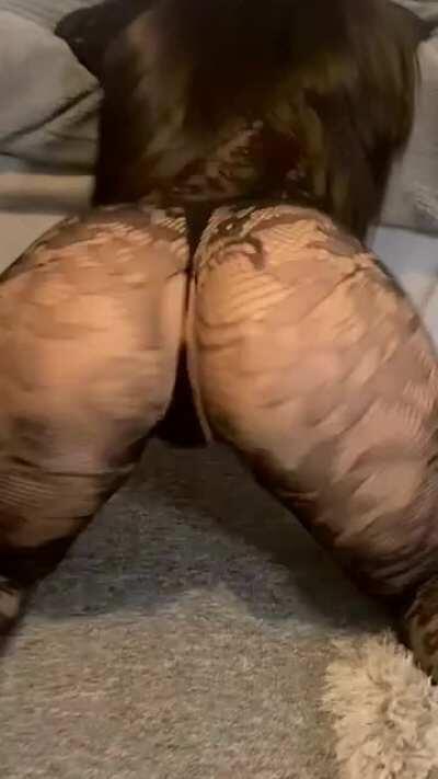 How good does my ass look in this body stocking 😻