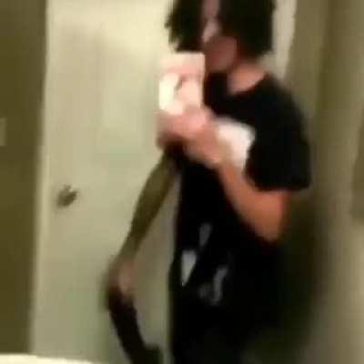 discordVideos - Video #2183