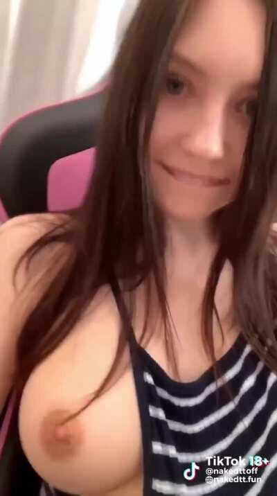 ALICE YAMAGUCHI😎 ( r/HotTiktokBabes )