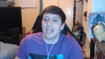 No puedo parar de reír, pero a la vez no es funny.