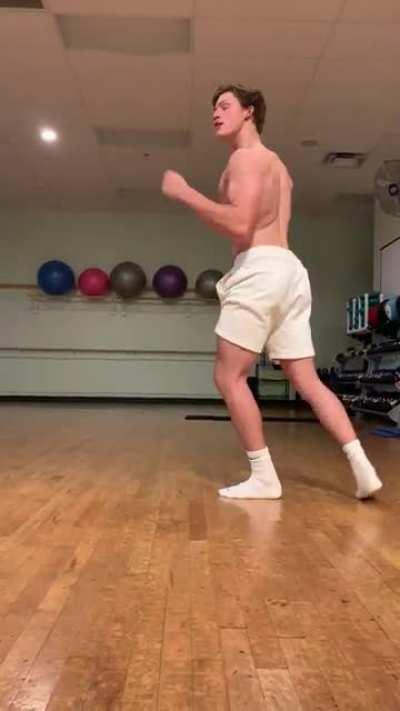 17yrs | 7 weeks out! Current morning bw: 199lb. 6’4