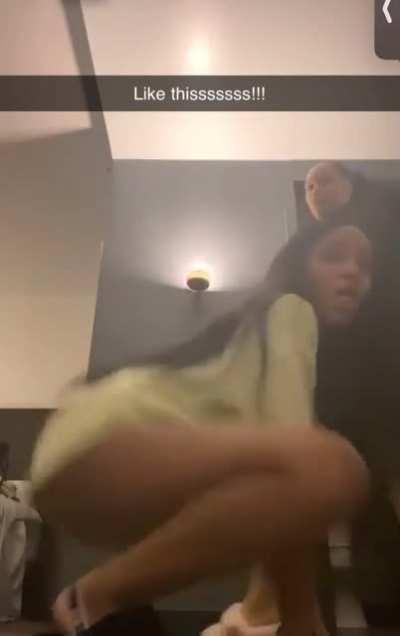 Fuck me like this 🥴