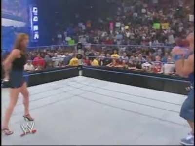 Stephanie Mcmahon booty clap