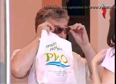 the glasses that make you see boobs under the clothes