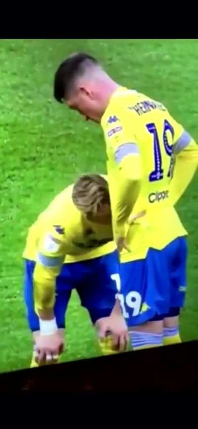 What is bro doing? Wrong answers only