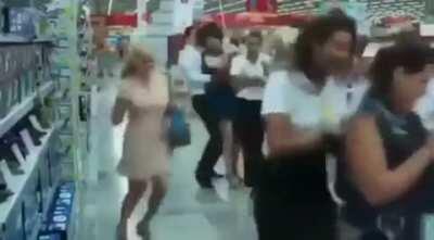 Ricardo Ereto.... A internet não perdoa