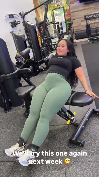 Joie Chavis (@joiechavis)