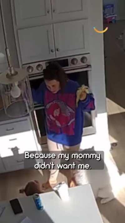 Who is cutting so many onions all at once....