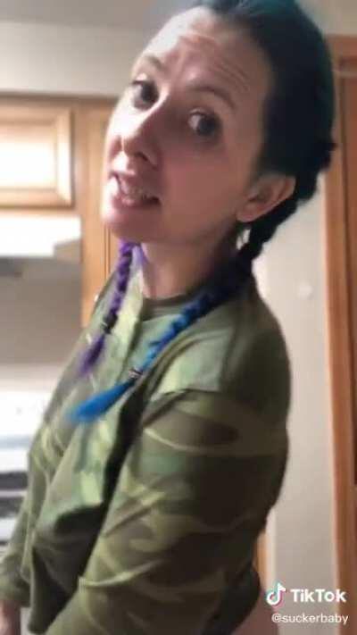 @suckerbaby #pokies closeup