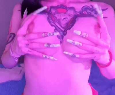 no, not long. yes, comfortable😌