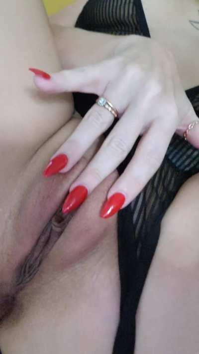 Imagine how my pussy feels...