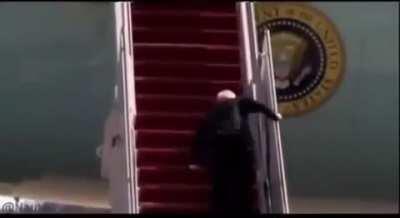 dodoild trump golf joe biden 😂😂😂😂😂😂😂😂😂😂