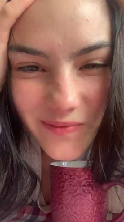 Describe my face in one word 🌹